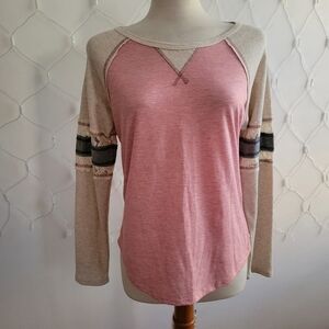 Tan Long-Sleeved Casual Pullover by Rewind / Tagged Large fits Medium